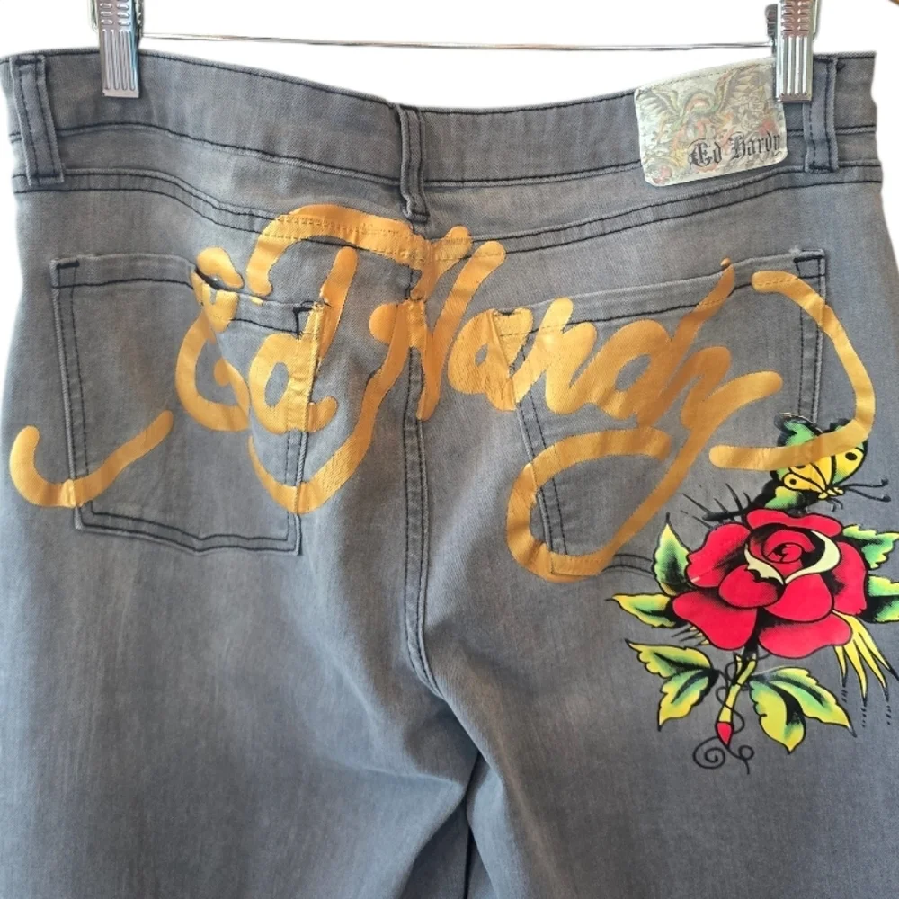 Ed Hardy High Rise Light Gray Embroidered Tattoo Rose Heart Wide Leg Jeans 32